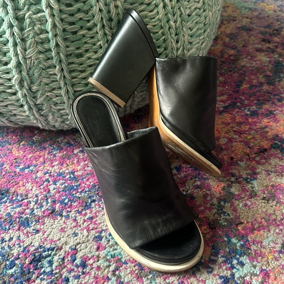 🖤Clergie Heeled Mules🖤 - Picture 7 of 17